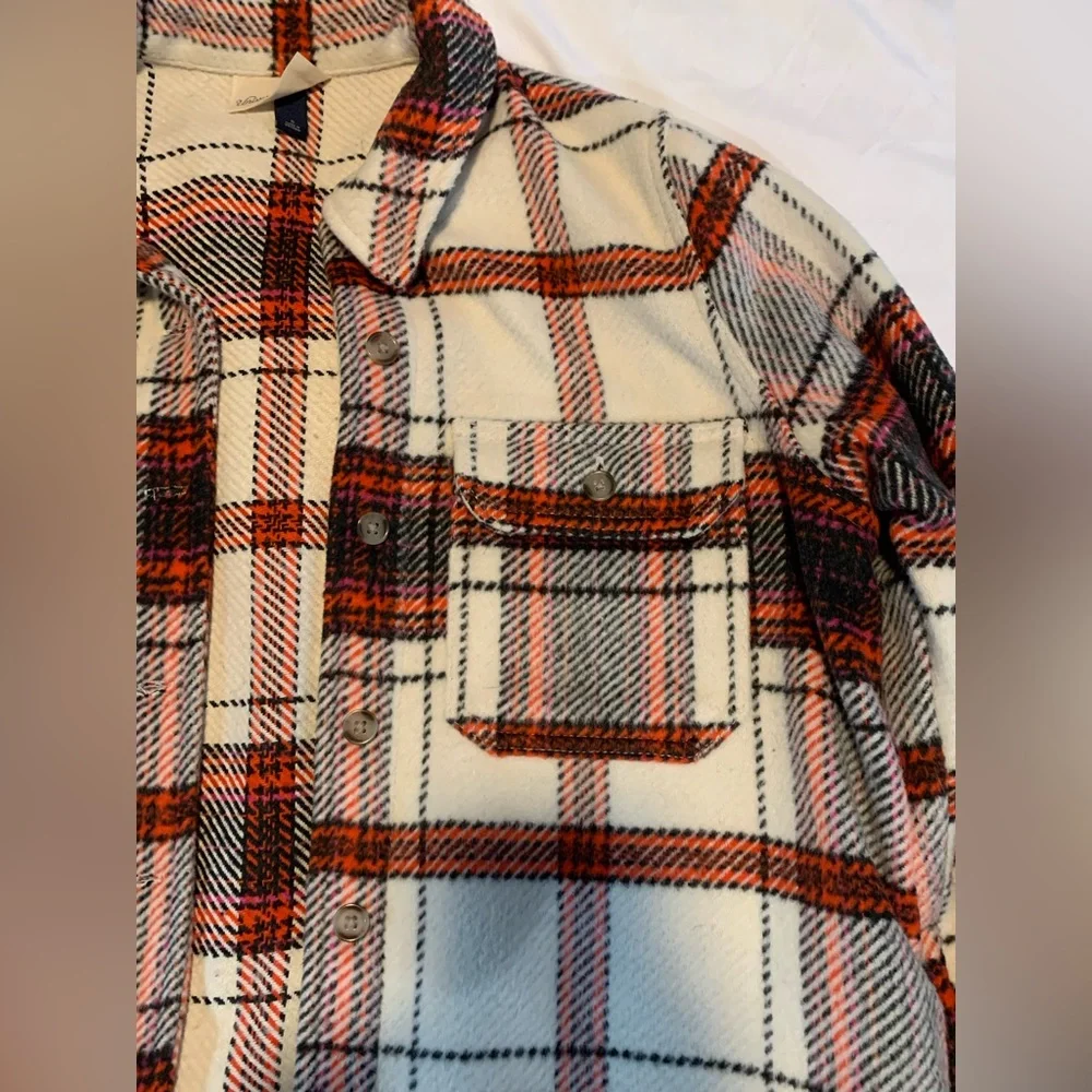 Universal Thread Flannel Jacket - Picture 4 of 5